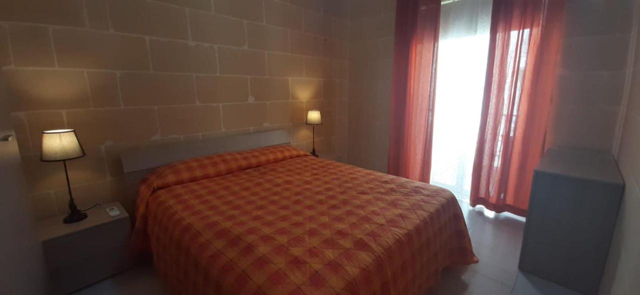 Your Basic Lodging Gozo Marsalforn Exterior photo